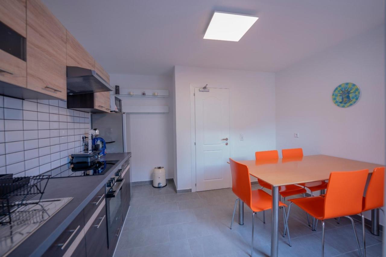 Village Bistro & Bar Fremdenzimmer Dettingen an der Erms Eksteriør billede